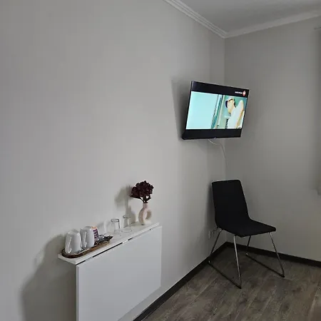 מלון Medelby Inn 3*