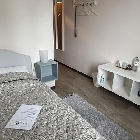 Medelby Inn מלון 3*