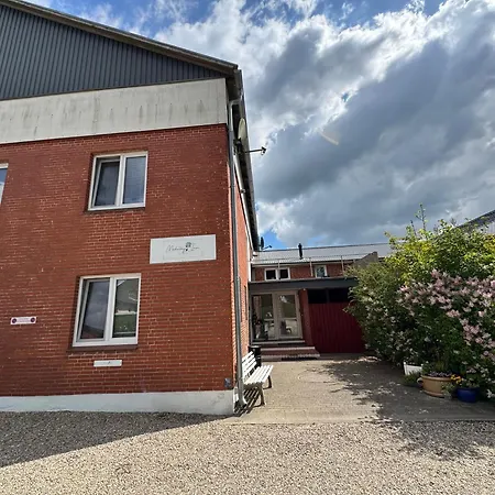 Medelby Inn מלון 3*